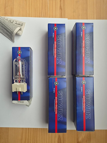 5 st.  GE Showbiz halogenlampa QH500T3/MC 240V 500W