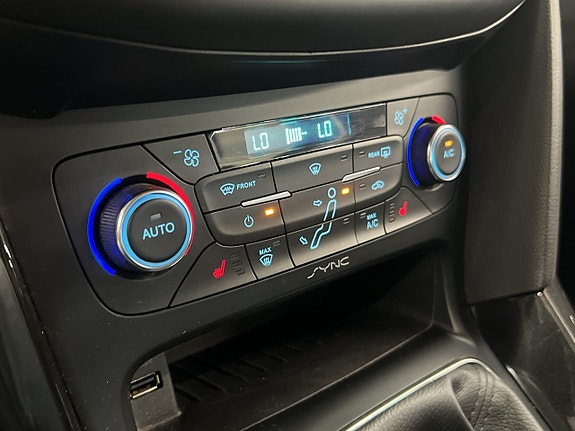 Ford Focus 20 of 27