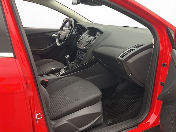 Ford Focus 22 of 27