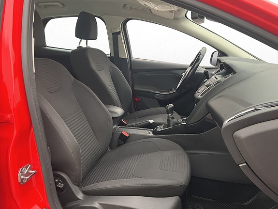 Ford Focus 21 of 27