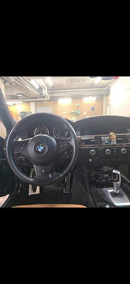 BMW 525d 5 of 7