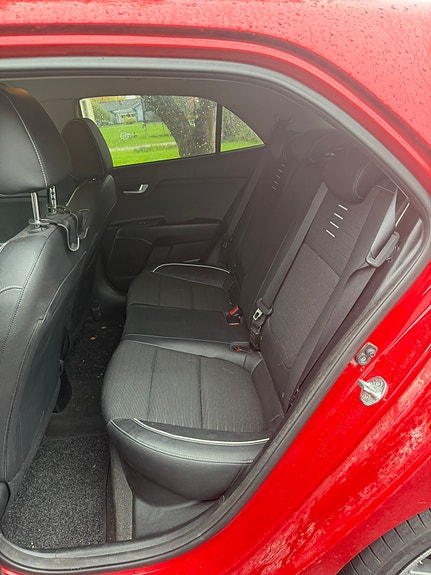 Kia Rio 7 of 7