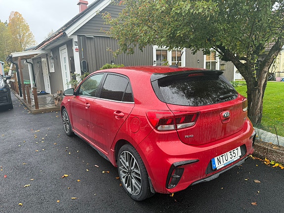 Kia Rio 3 of 7