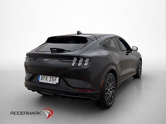 Ford Mustang Mach-E 8 of 30