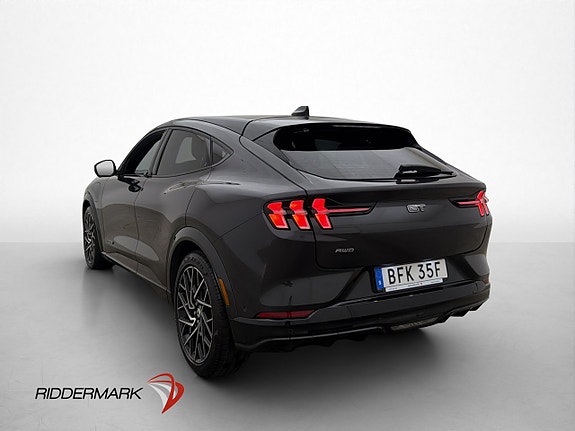 Ford Mustang Mach-E 6 of 30