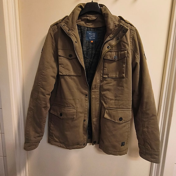 Product image 2 of 8