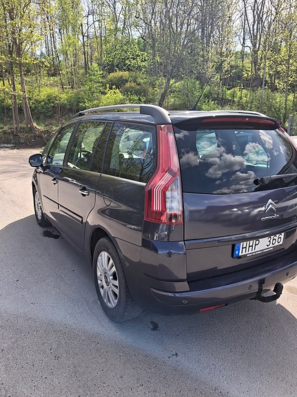 Citroen Grand C4 Picasso 4 of 6
