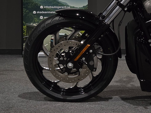 Harley-Davidson VRSCDX Night Rod Special/800mil/Vance&Hines/Ny Bes/Ny Servad/ 27 of 28