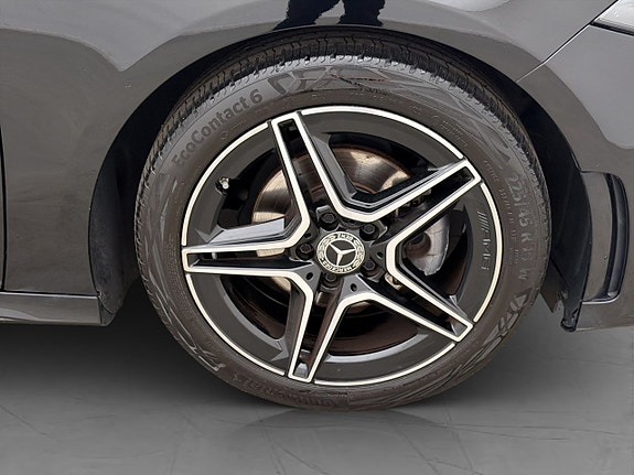 Mercedes-Benz A180 30 of 30