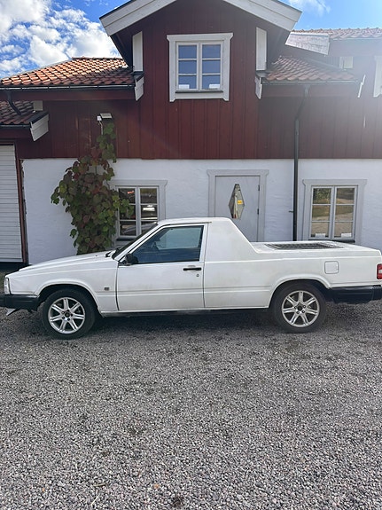Volvo 740 9 of 10