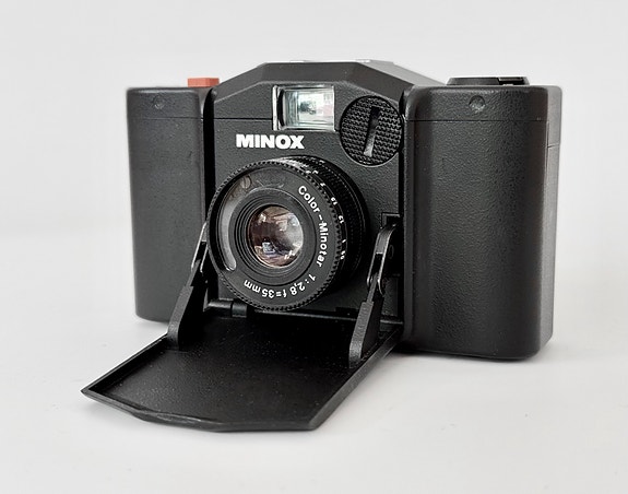 Product image 1 of 3
