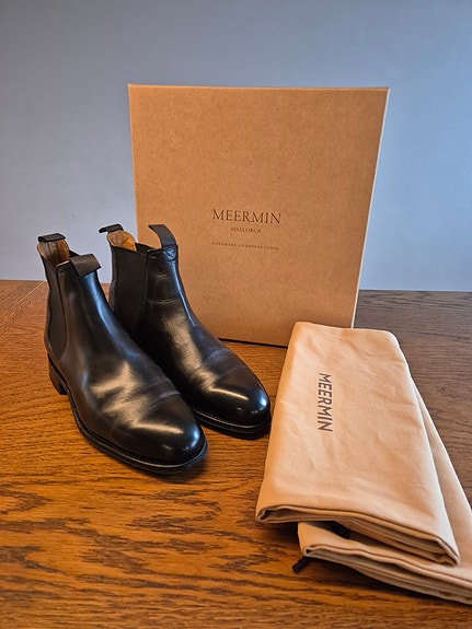 Product image 1 of 9