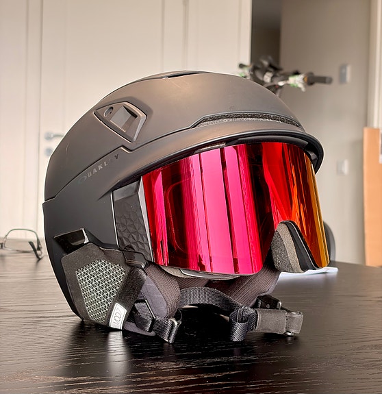 Product image 1 of 4