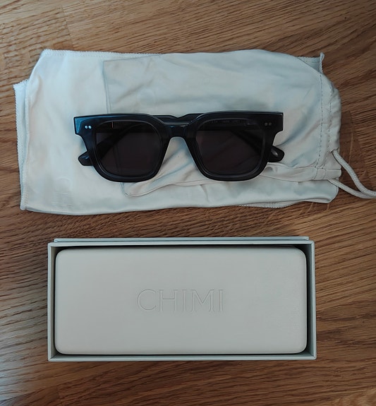 Product image 1 of 3
