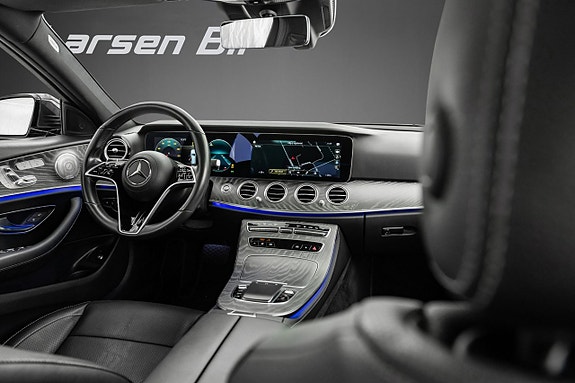 Mercedes-Benz E 400 4 of 19