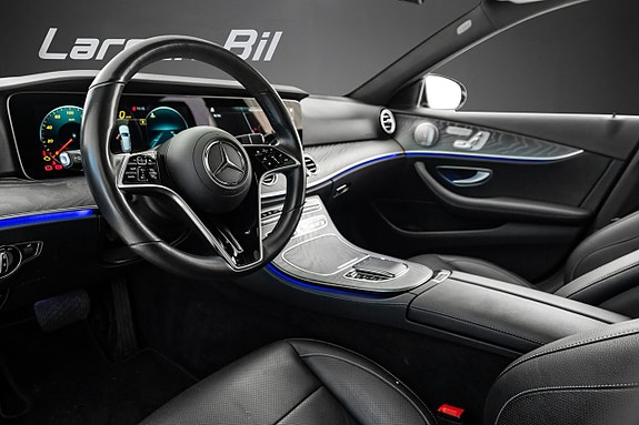 Mercedes-Benz E 400 8 of 19