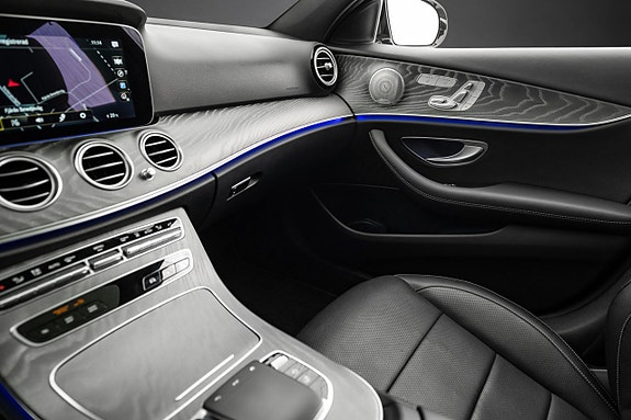 Mercedes-Benz E 400 10 of 19