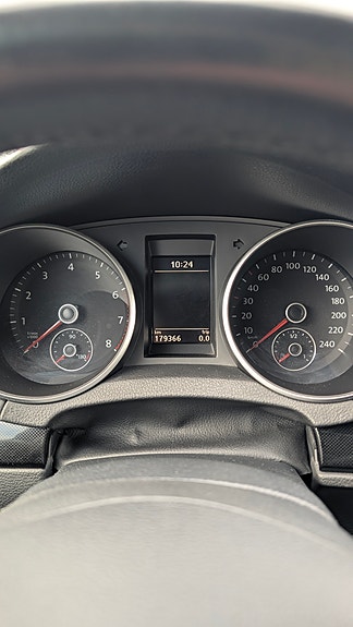 Volkswagen Golf VI 10 of 13