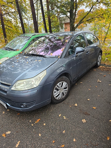 Citroen C4 3 of 8