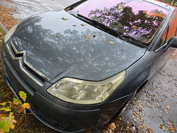 Citroen C4 7 of 8