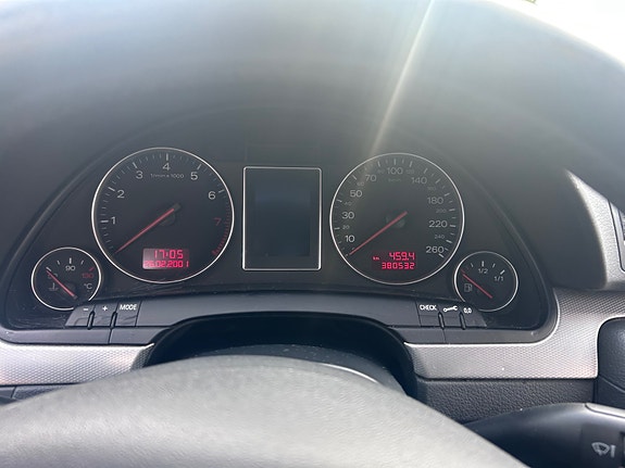 Audi A4 9 of 11