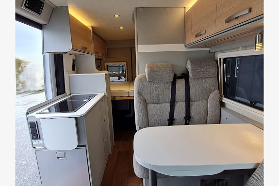 Hymer Free 540 150 hk, pop-up tak, välutrustad, dubbla värmesystem, drag 6 of 7