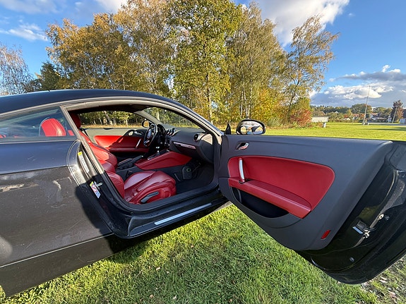 Audi TT 6 of 8