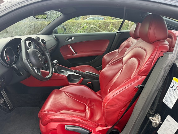 Audi TT 5 of 8