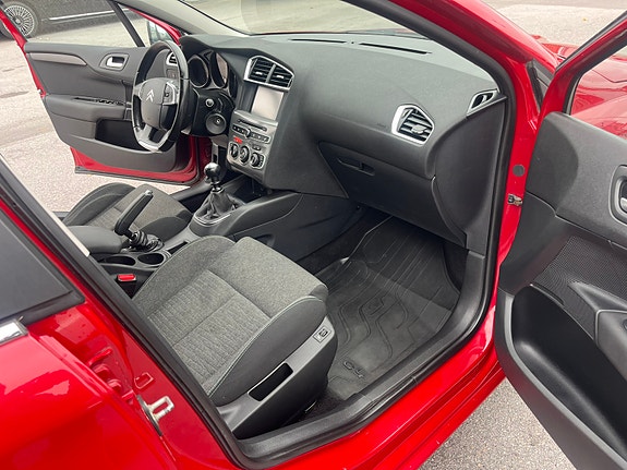 Citroen C4 6 of 7
