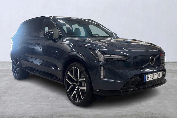 Volvo EX90 6 of 23