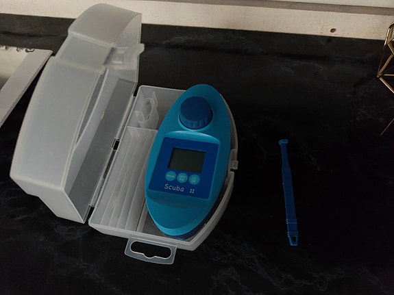 Product image 1 of 3