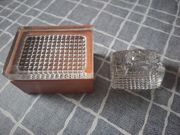 Product image 1 of 7
