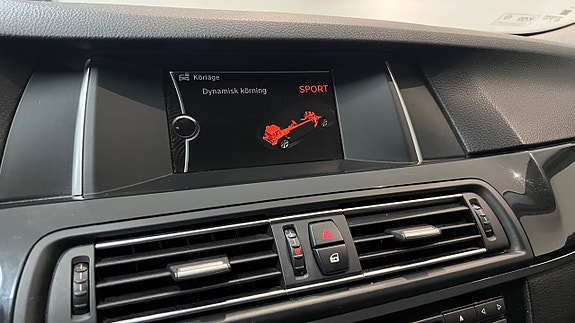BMW 520d 13 of 17