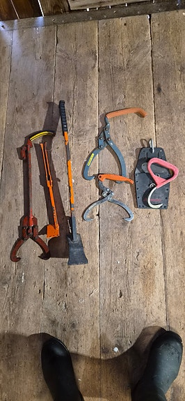 Product image 1 of 3
