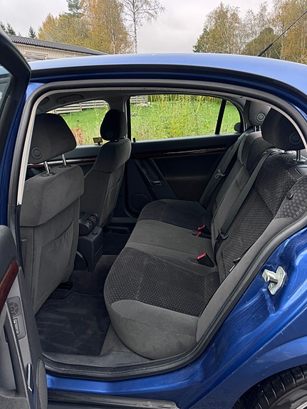 Opel Vectra 6 of 11
