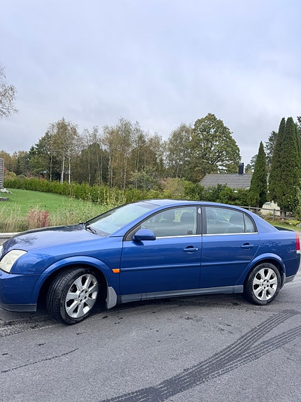 Opel Vectra 8 of 11
