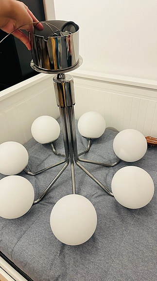 Product image 1 of 2