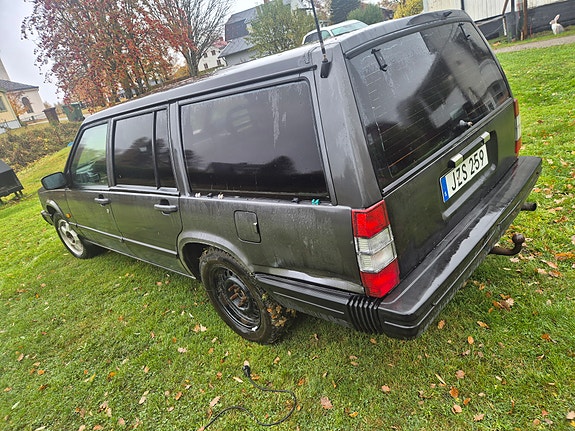 Volvo 745 4 of 5
