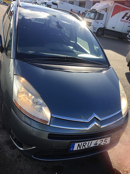 Citroen Grand C4 Picasso 7 of 16