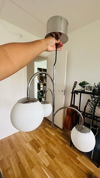 Product image 1 of 3