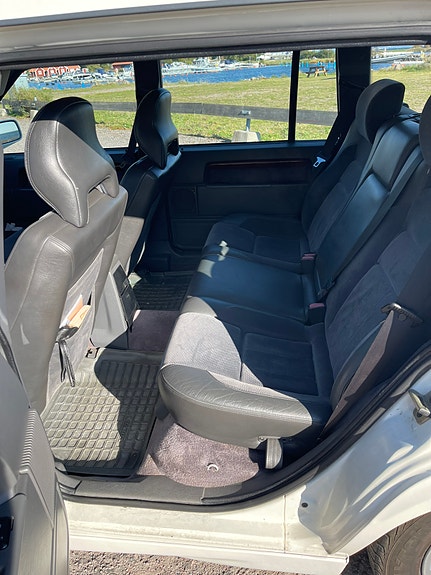 Volvo 940 7 of 9
