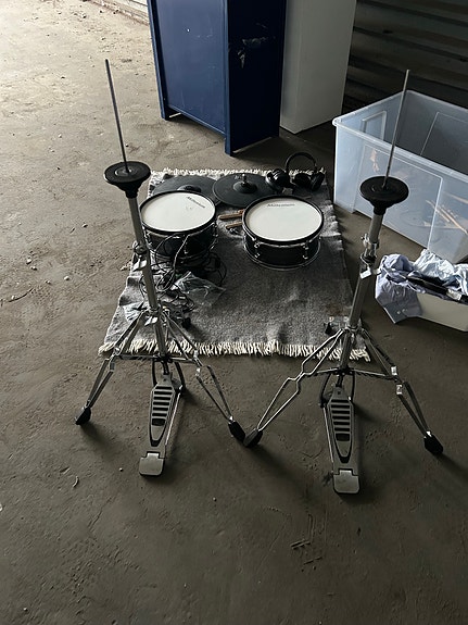 Product image 1 of 6
