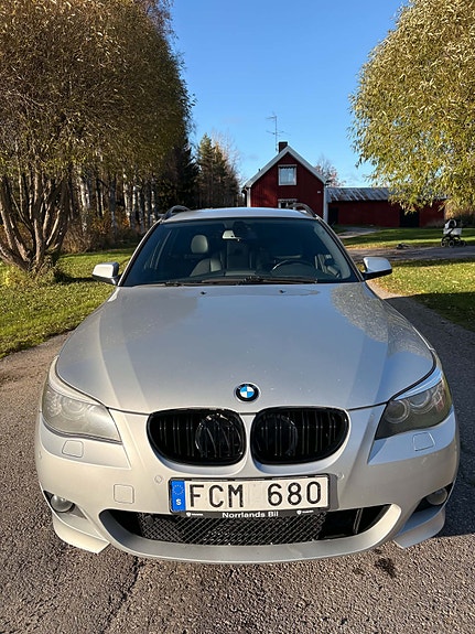 BMW 525d 2 of 6