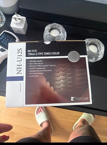 Product image 1 of 4