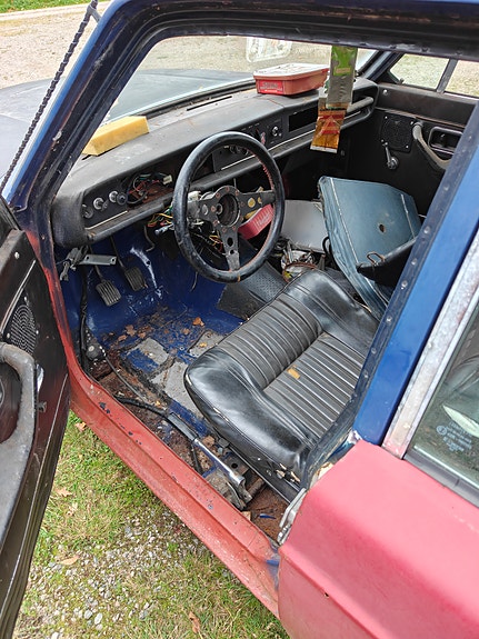 Volvo 144 6 of 15