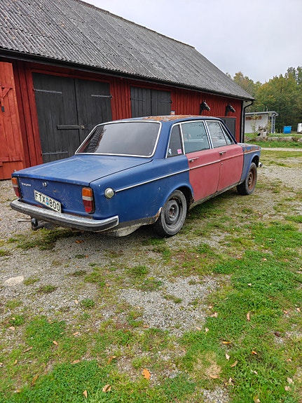 Volvo 144 3 of 15