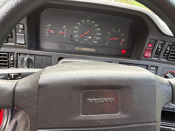 Volvo 850 11 of 15