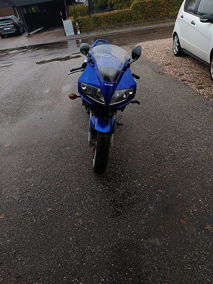 Suzuki SV650 S 3 of 14