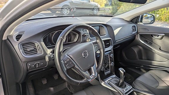Volvo V40 5 of 11