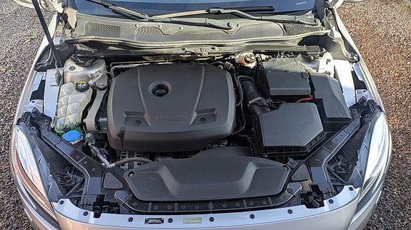 Volvo V40 7 of 11